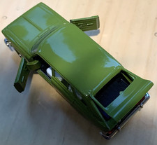 Olive scale diecast d'occasion  Expédié en Belgium