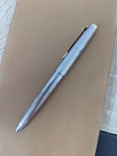 Montblanc leveraged ballpoint d'occasion  Expédié en Belgium