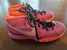 Usado, Tênis de basquete Nike Kyrie Irving 1 Páscoa 2015 roxo 6Y 717219508-508 comprar usado  Enviando para Brazil