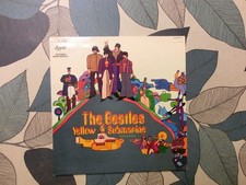 The beatles yellow d'occasion  Velleron