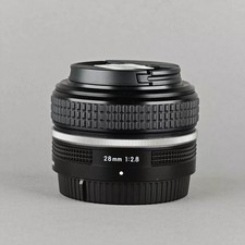 Nikon NIKKOR Z 28mm f/2.8 SE Lens For Nikon Z Mount Mirrorless Camera, używany na sprzedaż  Wysyłka do Poland