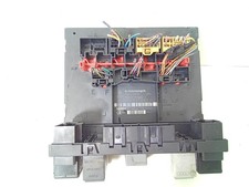 Centralina porta fusibili usato Centralina porta fusibili usato  Italia