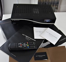 Dreambox 7020 HD 2 x moduł satelitarny pilot zdalnego sterowania w idealnym stanie 2 GB podwójny odbiornik satelitarny na sprzedaż  Wysyłka do Poland