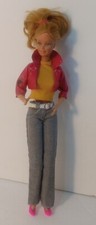 Muñeca Barbie 1966 vintage con ropa, tacones, chaqueta, cabello rubio, ojos azules, usado segunda mano  Embacar hacia Mexico