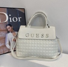 Borsa guess usato  Italia