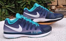 Usado, Tênis Nike Zoom Vapor 9 Tour Masculino Tamanho 8 Meia-Noite Azul Marinho Federer Madrid Open 2015 comprar usado Usado, Tênis Nike Zoom Vapor 9 Tour Masculino Tamanho 8 Meia-Noite Azul Marinho Federer Madrid Open 2015 comprar usado  Enviando para Brazil