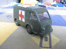 Dinky toys renault d'occasion  Dol-de-Bretagne