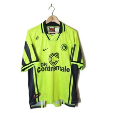 Borussia dortmund home for sale  BUDE
