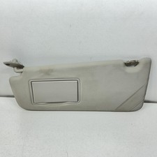 Parasole aletta anteriore usato Parasole aletta anteriore usato  Italia