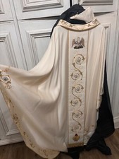 Paramenti sacri usato Paramenti sacri usato  Corleone