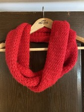 Fabulous vibrant red for sale  WORCESTER
