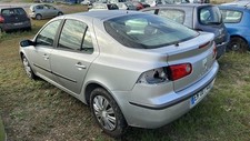 Moteur renault laguna d'occasion  Villegusien-le-Lac