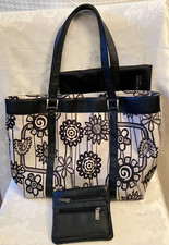 American tourister tote for sale  West Haven