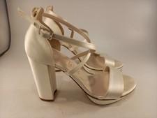 Harriet wilde arabella for sale  STROUD