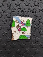 Usado, Broche Loungefly Disney Winnie The Pooh Map - Leitão superior direito caixa cega comprar usado  Enviando para Brazil