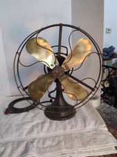 Anti. Ventilador de mesa oscilante 1920 General Electric GE tipo AOU 4 lâminas de latão  comprar usado  Enviando para Brazil