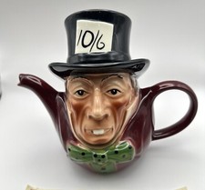 Bule de madeira vintage Potters of Burslem Inglaterra pintado à mão chapeleiro louco com certificado de autenticidade comprar usado  Enviando para Brazil
