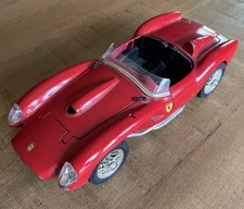 Ferrari testarossa bburago usato  Atina