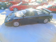 Burago bugatti 11gb usato  Livorno
