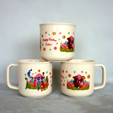 Plastic butlins mugs. for sale  BRENTWOOD