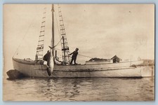 Cartão postal antigo não publicado foto RPPC barco de peixe grande em cache pesca atum da década de 1930 comprar usado  Enviando para Brazil