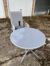 Garden table chairs for sale  HIGH WYCOMBE