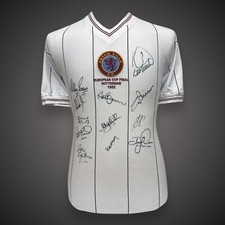 Aston villa 1982 d'occasion  Expédié en Belgium