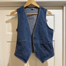 Vintage levis sleeveless d'occasion  Expédié en Belgium
