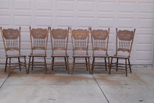 Chairs press back for sale  Bay City
