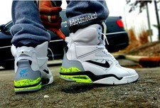 Nike air command d'occasion Nike air command d'occasion  Mauriac