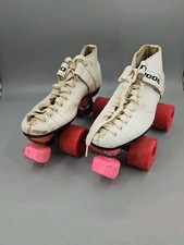 Patins de velocidade Riedell RS-1000 tamanho 6 a 6.5 para restauração branco com parte inferior rosa - comprar usado Patins de velocidade Riedell RS-1000 tamanho 6 a 6.5 para restauração branco com parte inferior rosa - comprar usado  Enviando para Brazil