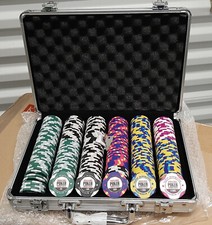 AUTHENTIC 300 POKER CHIPS 2017 WSOP PARIS Main Event comprar usado  Enviando para Brazil