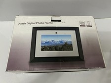 Digital photo frame for sale Digital photo frame for sale  NORTHWOOD