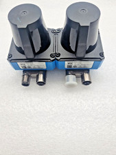 SICK TIM240-2050300 Set Di 2 Gratis Spedizione Veloce comprar usado  Enviando para Brazil