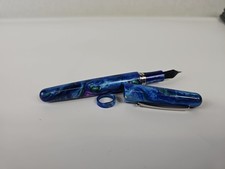 Usado, Quebrado! Caneta-tinteiro Montegrappa Elmo fantasia flor cruz azul gentia EF comprar usado Usado, Quebrado! Caneta-tinteiro Montegrappa Elmo fantasia flor cruz azul gentia EF comprar usado  Enviando para Brazil