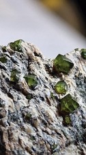 Minerali granato verde usato Minerali granato verde usato  Lomazzo