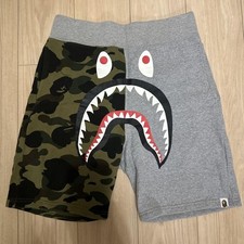 Short bape first d'occasion Short bape first d'occasion  Expédié en France