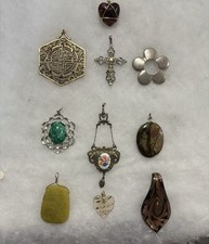 Assorted lot pendants for sale  Woodbury