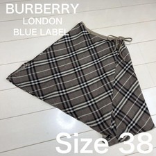 Gonna ginocchio burberry usato Gonna ginocchio burberry usato  Spedire a Italy