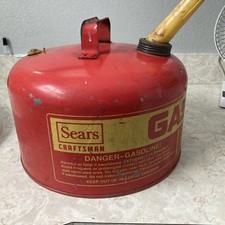 Vintage Sears Craftsman 2 1/2 Gal. Lata de gás vermelha de metal galvanizado ventilada Pre Ban comprar usado  Enviando para Brazil