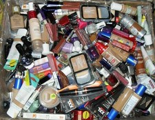 Pcs mixed makeup for sale  Anaheim
