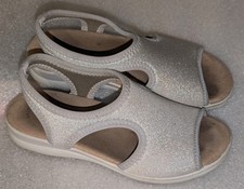 Sandália FLEXUS by Spring Step Nyaman-pindott prata conforto feita na Itália tamanho 36, usado comprar usado  Enviando para Brazil