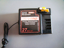 Traxxas 2215 27mhz d'occasion  Expédié en Belgium