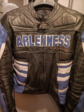 giacca moto pelle arlen ness usato giacca moto pelle arlen ness usato Collecchio