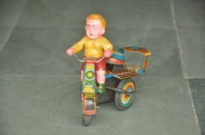 Usado, Vintage Vento Up Boy Equitazione Triciclo Litho Tin & Celluloide Toy, Giappone comprar usado  Enviando para Brazil