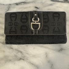 Etienne aigner wallet for sale  Hanceville