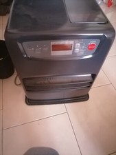 Stufa kerosene nera usato Stufa kerosene nera usato  Santa Venerina