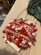 Pompón rojo y blanco coleccionable con bordes de costura vintage segunda mano  Embacar hacia Mexico