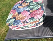 Set floral garden for sale  BIGGLESWADE