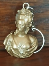 Porte clés marie d'occasion  Mouy
